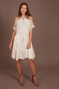 OHNE TITEL <br> S/S 2016 Ready to Wear Collection Cream Dress <br> Size S