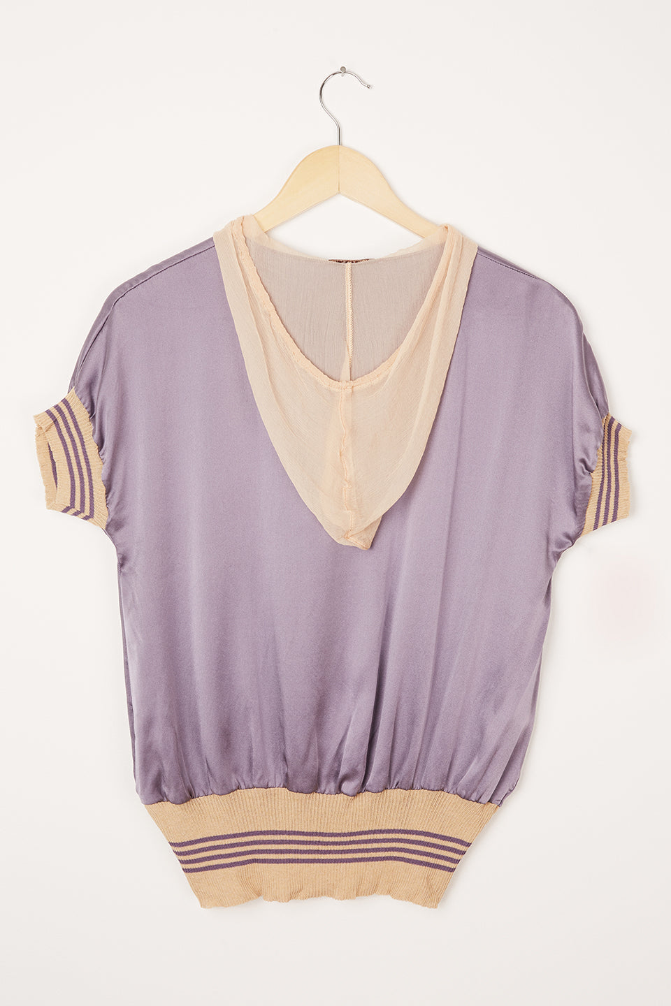 IN LOVE...BY CARLING <BR> Lavender Silk Top <br>  Size S